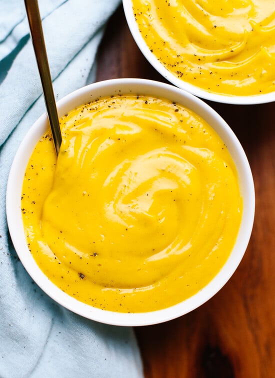 This roasted butternut squash soup is super creamy but light (and easy to make!). cookieandkate.com