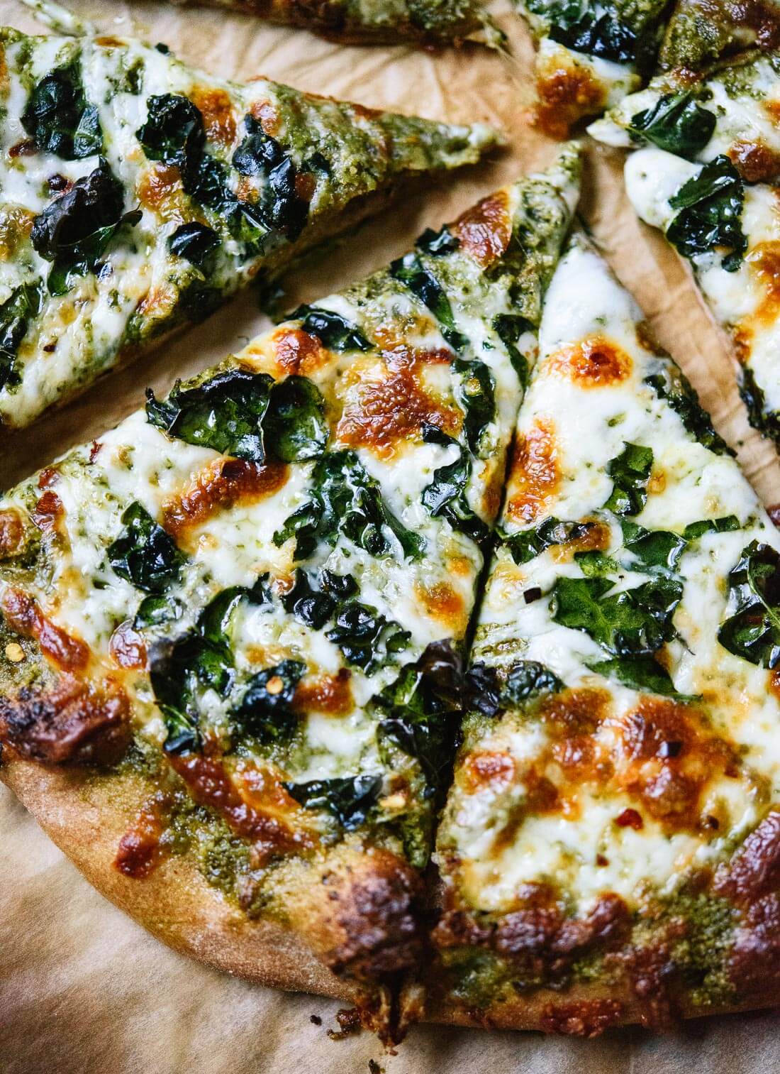 Kale pesto pizza - a simple and fun weeknight pizza! cookieandkate.com
