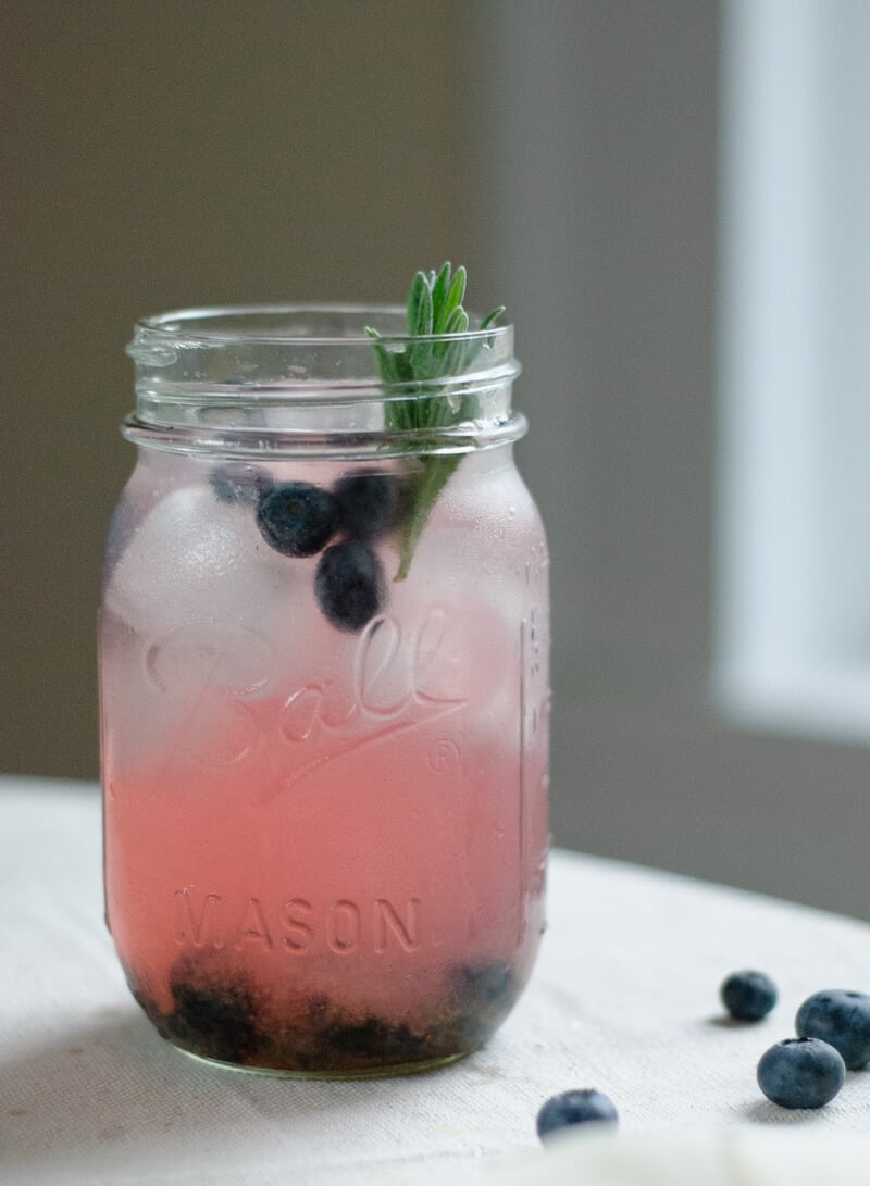 blueberry lavender lemonade with vodka