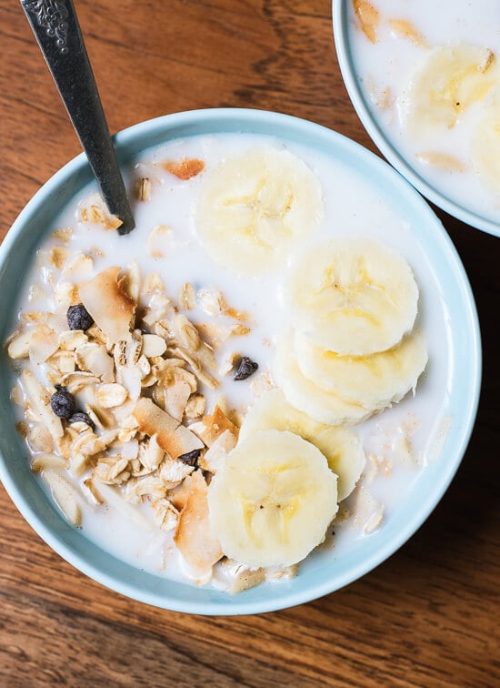 This healthy, hearty, homemade breakfast is so much better than store-bought cereal. Recipe by @cookieandkate, cookieandkate.com