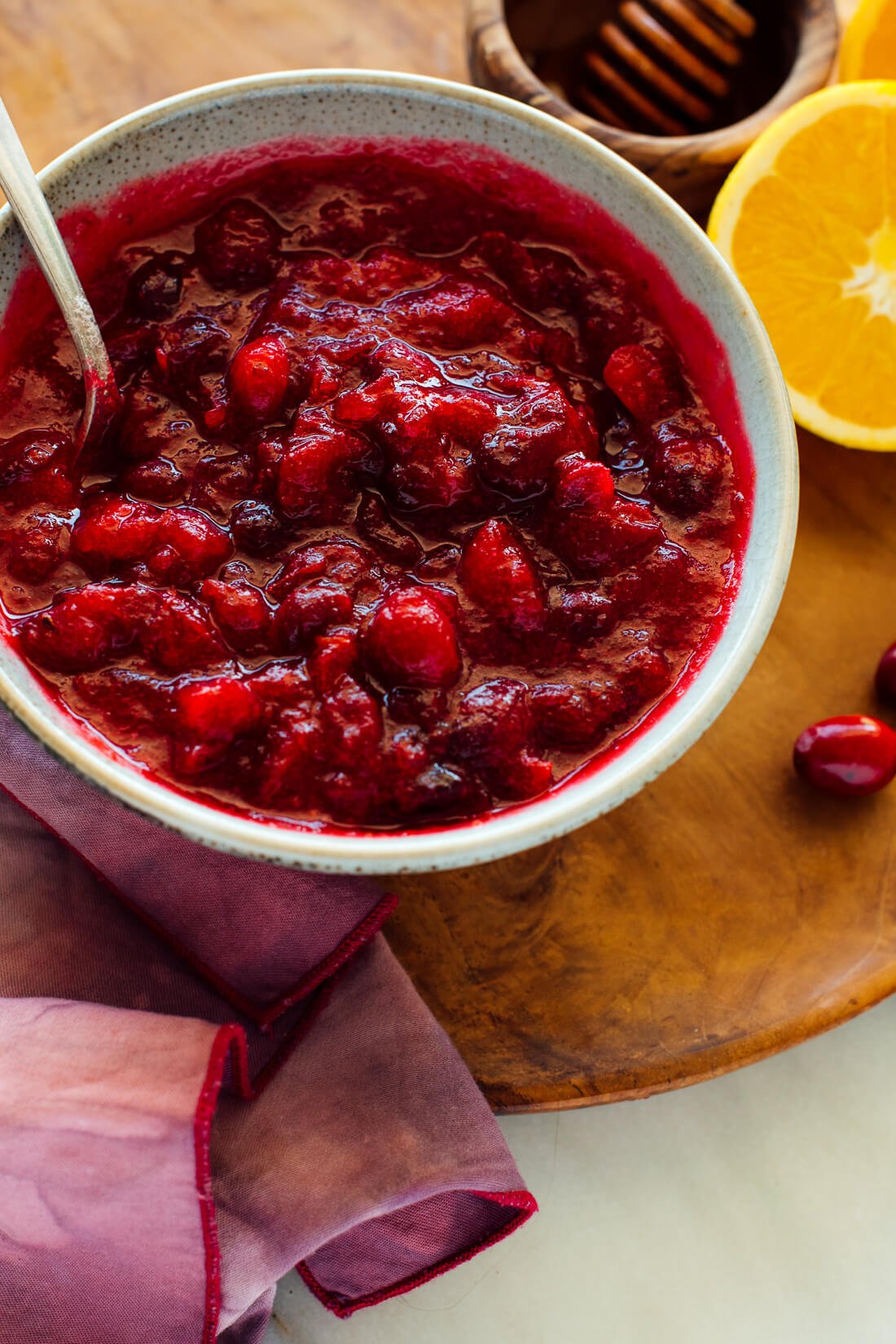 cranberry sauce recipe (naturally sweetened)
