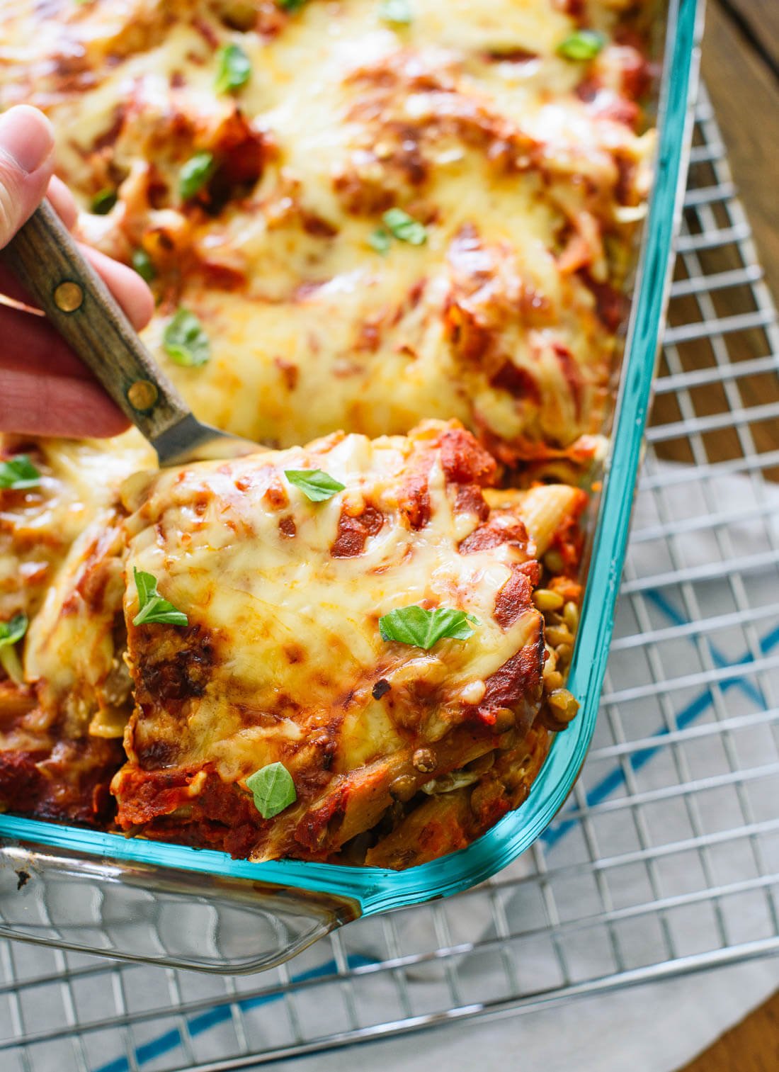 The best baked ziti recipe, with lentils for protein! cookieandkate.com