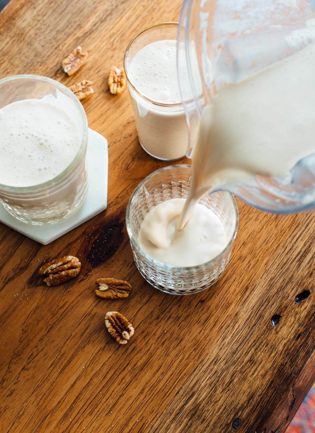 Homemade pecan milk is SO easy and delicious! Unlike almond milk, this nut milk recipe doesn't require straining.