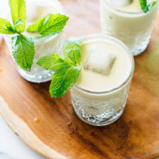 Minty Iced Matcha Latte Image