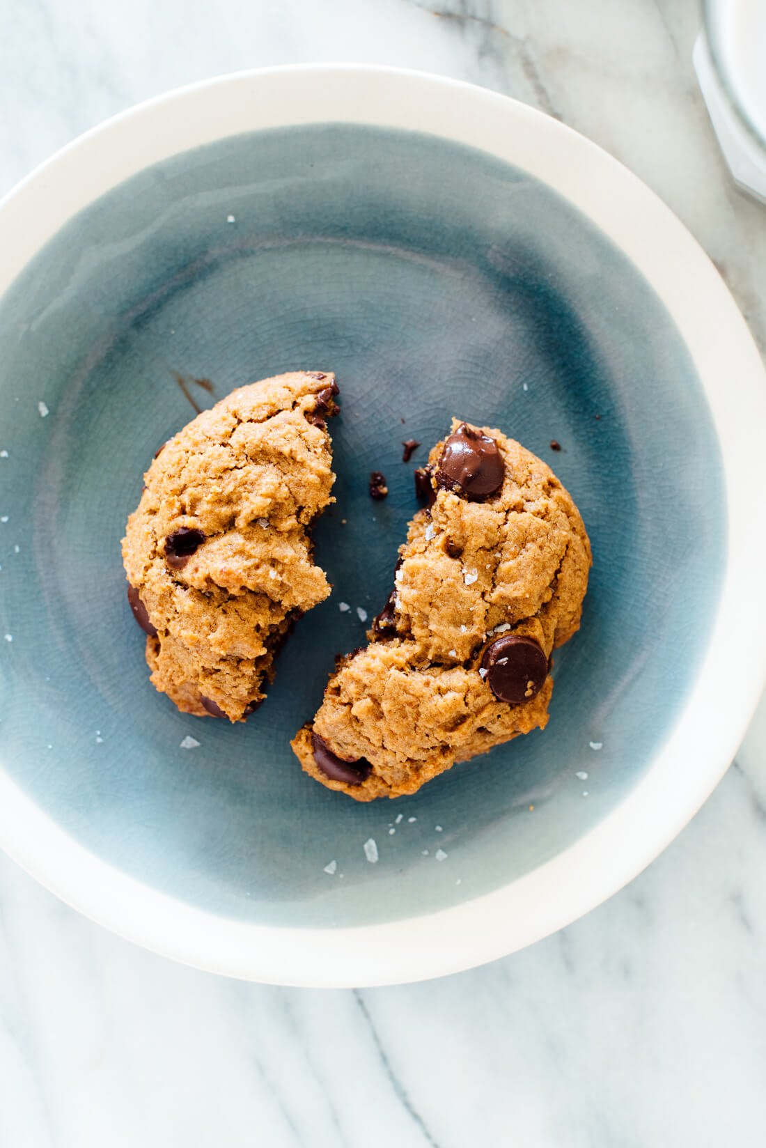 These amazing vegan chocolate chip cookies are vegan! You'd never guess. 