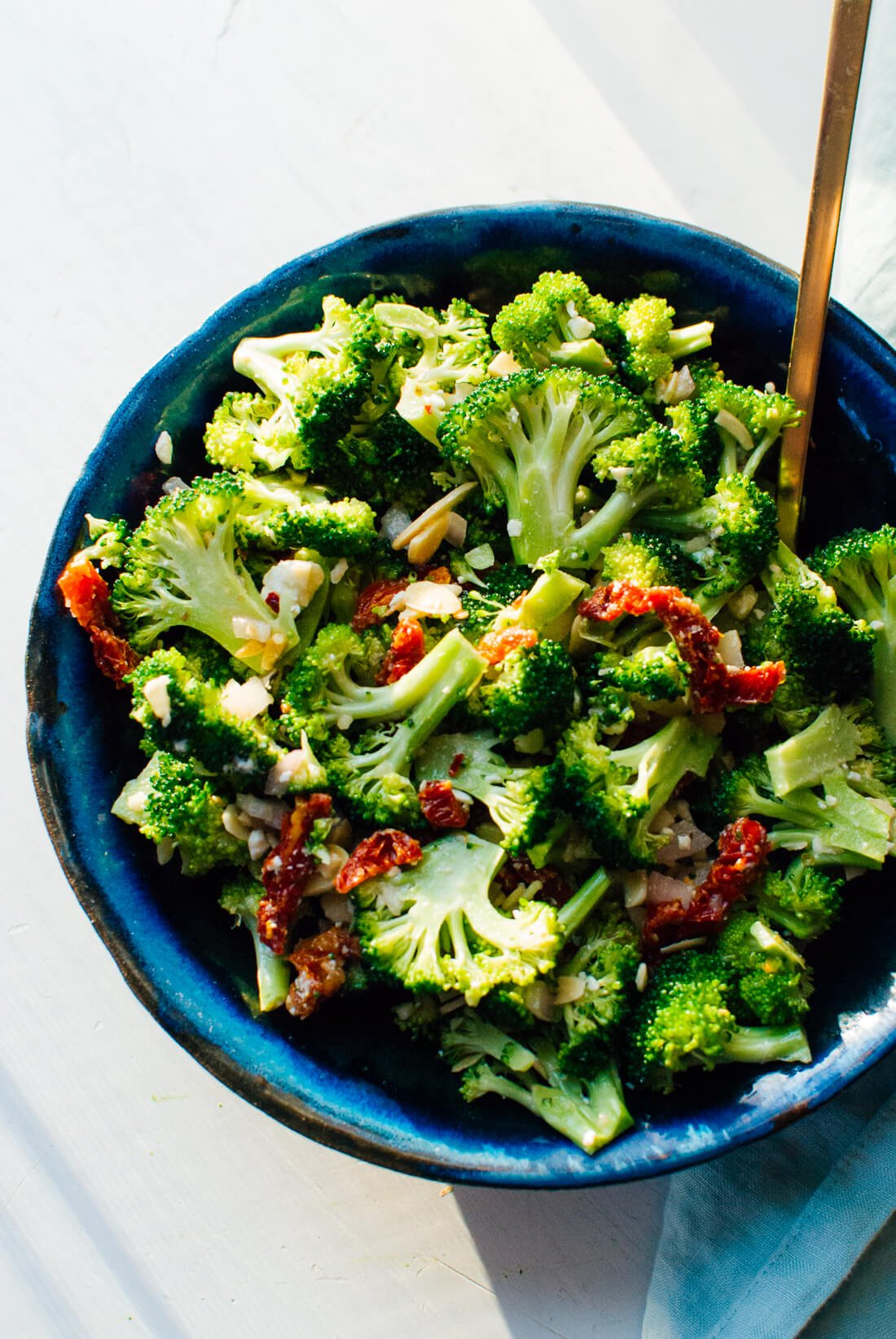 Healthy Greek broccoli salad